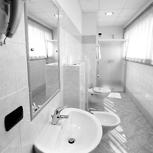 Dreibettzimmer